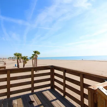Global Properties, Con Piscina Y Terraza En Canet Playa